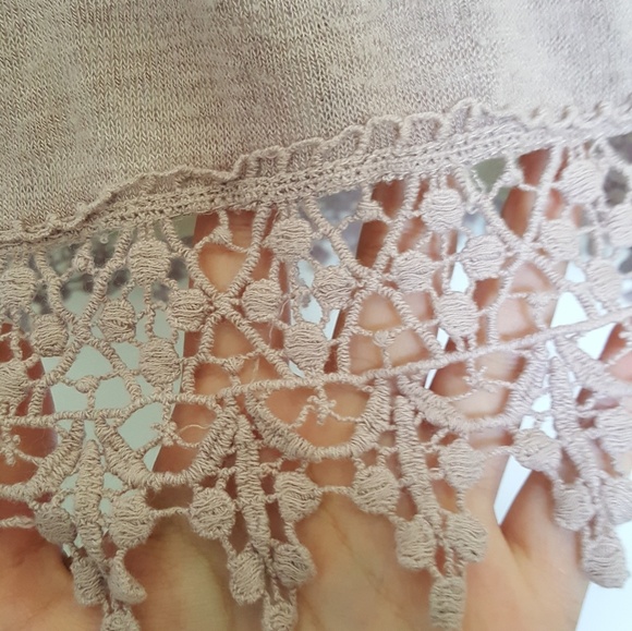 🍀SALE🍀Bobeau Top - Picture 3 of 5